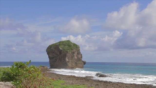 Sail Rock (Nixons Head) At Kenting Beach - The Stock Footage Club